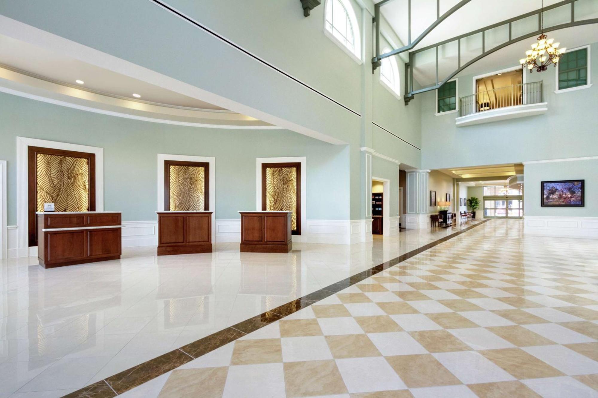 Embassy Suites Savannah Historic District Екстер'єр фото