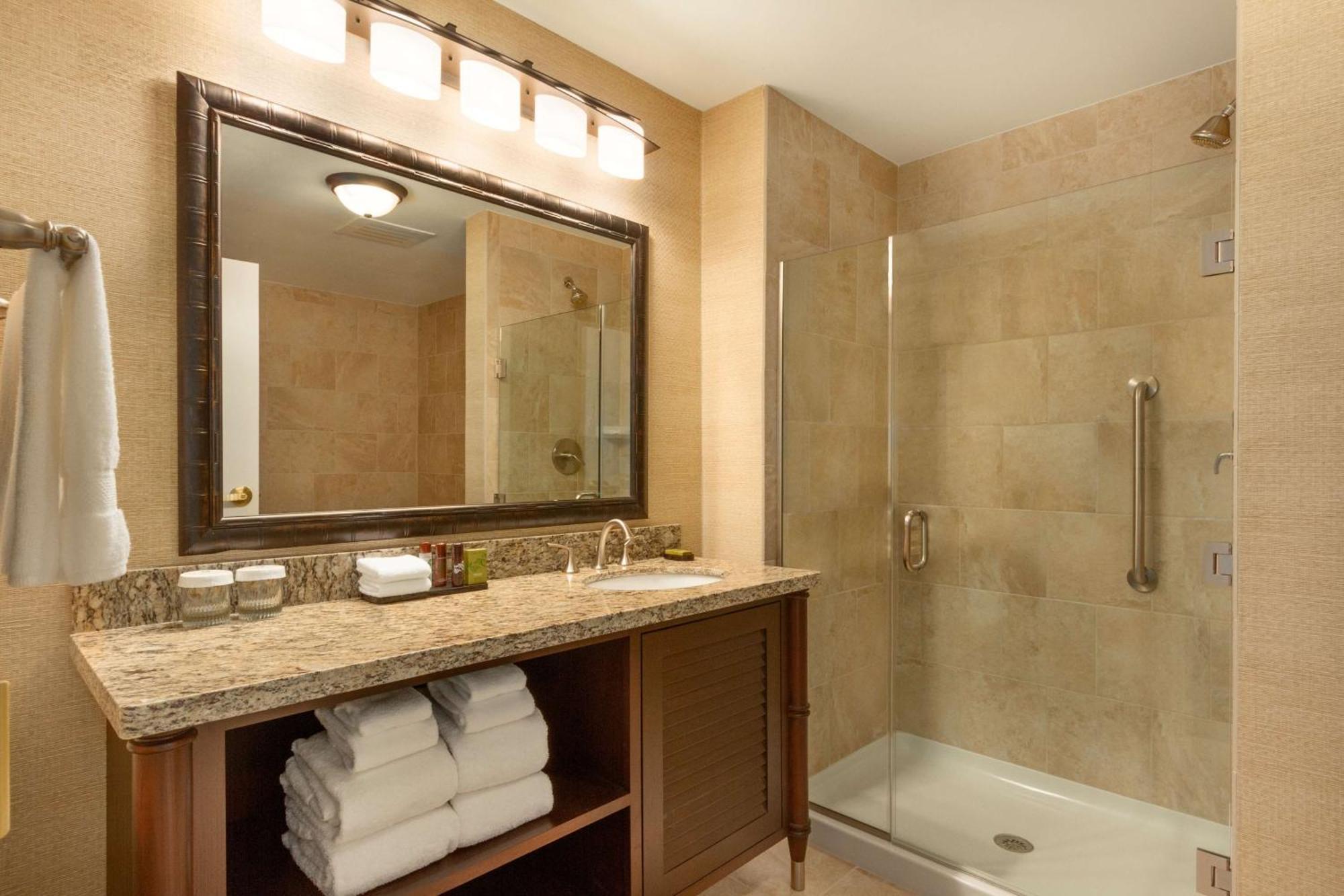 Embassy Suites Savannah Historic District Екстер'єр фото